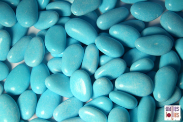 Blue Sugared Almonds in 500g bag