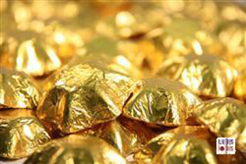 Gold Foiled Stars in 500g Bag