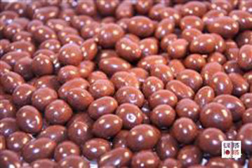 Milk Choc Peanuts in 6kg carton